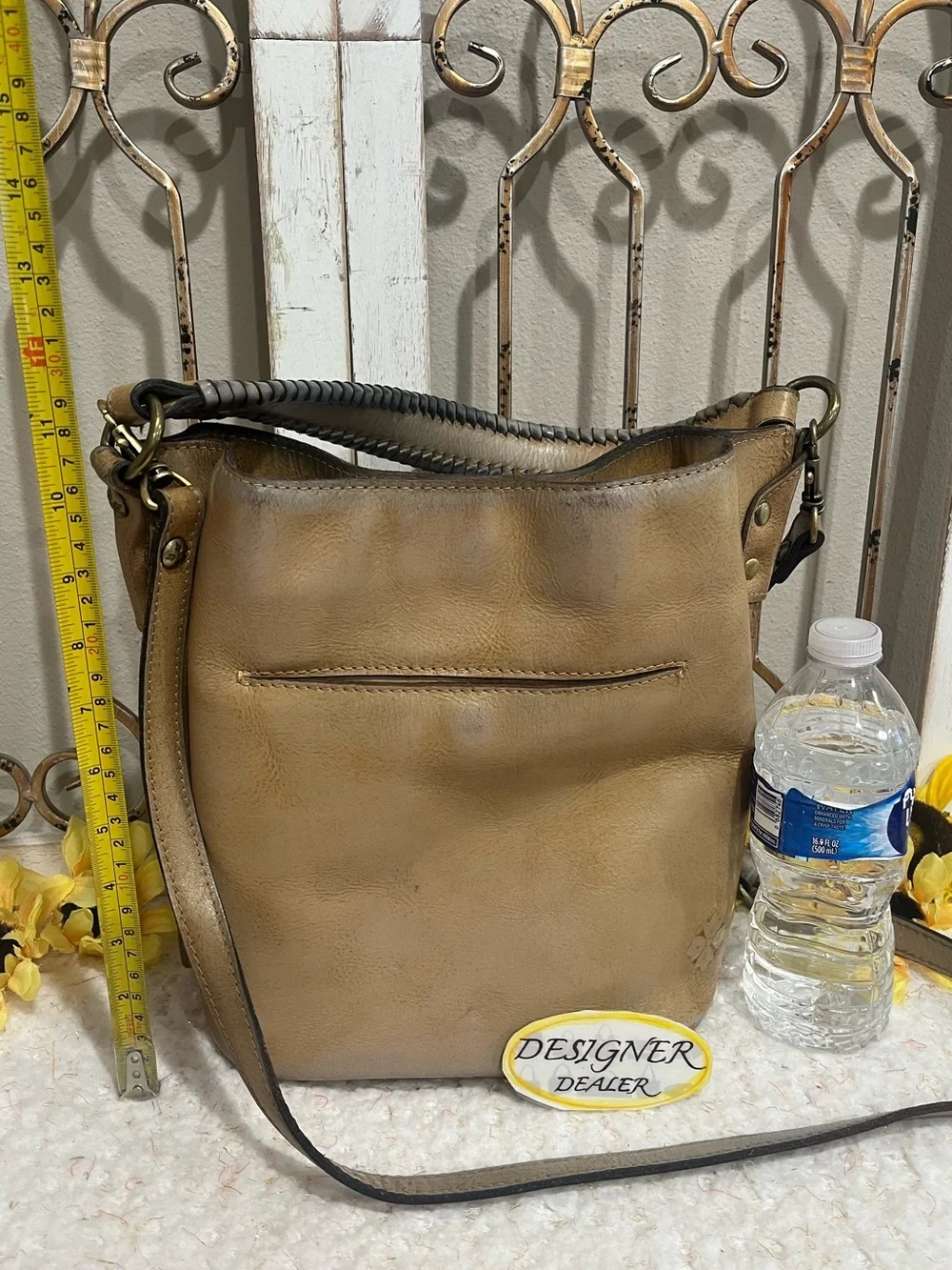 PATRICIA NASH Otavia Tooled  Leather Bucket Bag Natural Tan